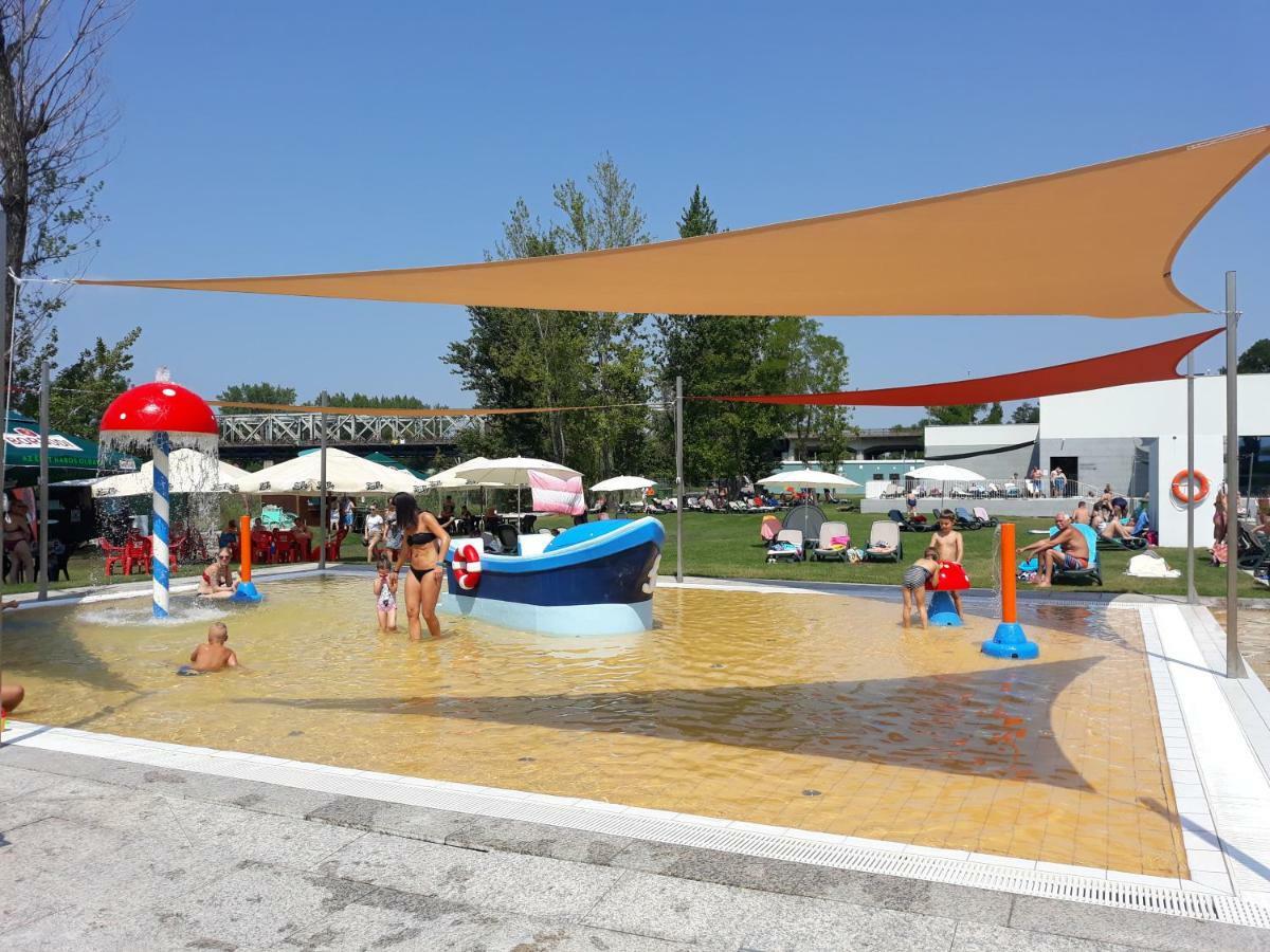 בודפשט Sissi Residence With Free Parking Lot מראה חיצוני תמונה